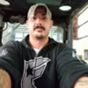 Meet your Posher, Travis